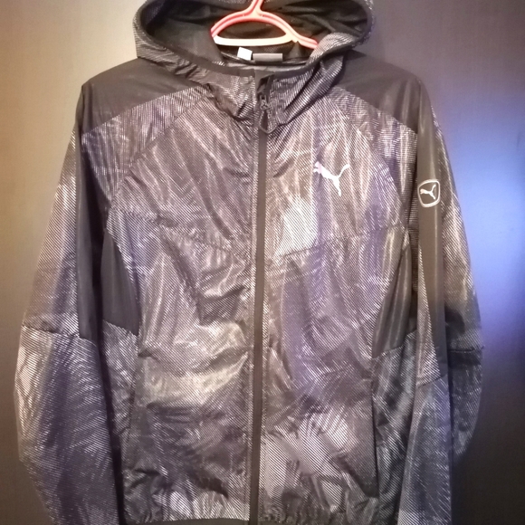 Puma ladies storm cell zippered jacket - Picture 1 of 6